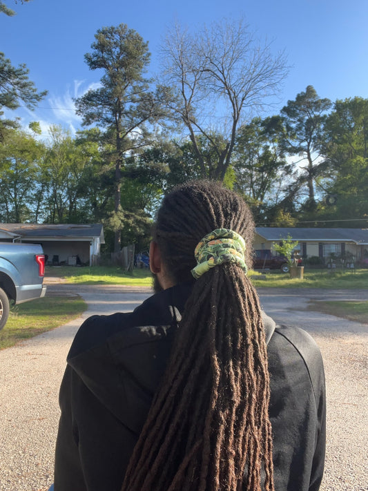 Oasis Spiral Tie