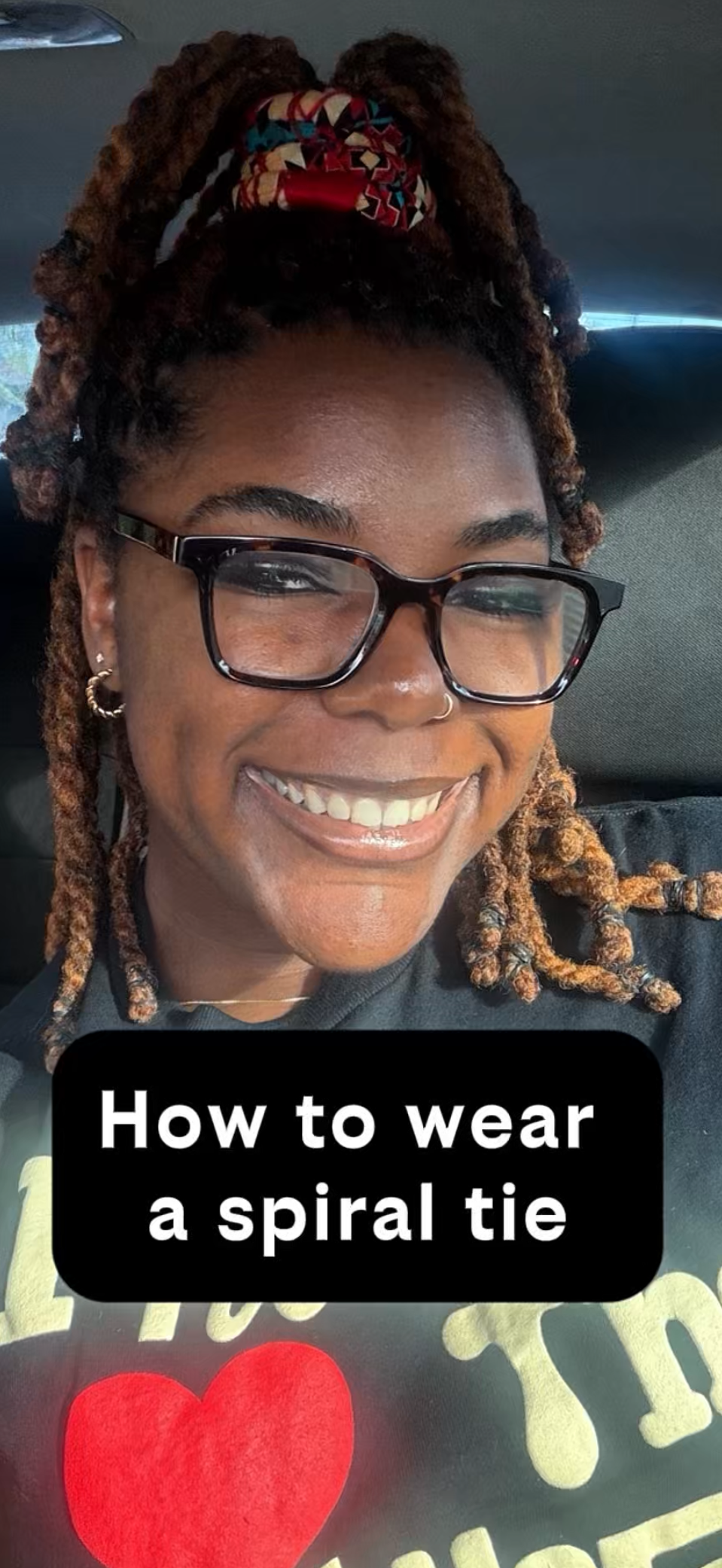 Load video: Spiral tie style tutorial