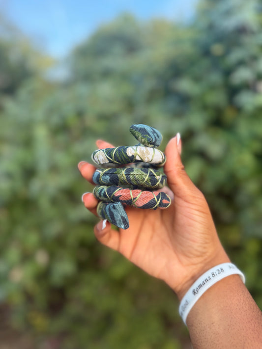 Flourish Spiral Tie